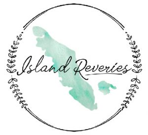 Island Reveries logo - beeswax wraps and other reveries on Vancouver Island